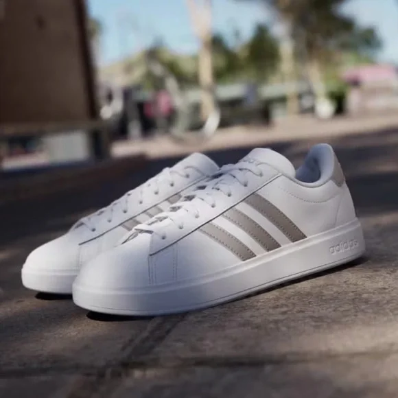 Adidas Court Shoes 2.0 Cloud Foam White Leather Platinum Stripe Comfort Sneakers - Picture 3 of 16